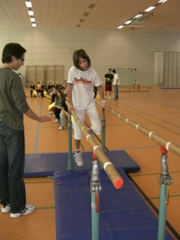 Schüler mit ihren Testbögen